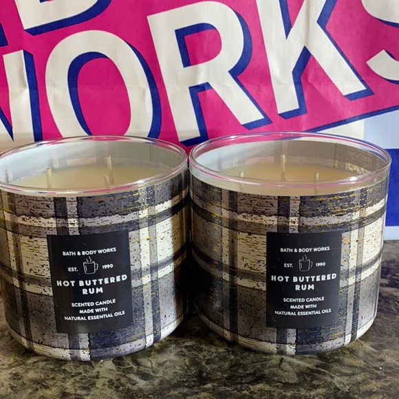 Bath & Body Works 3-Wick candles Hot buttered rum - Picture 6 of 6